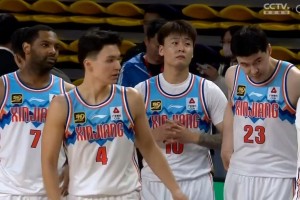 新疆男篮考察两名大外援，达卡里场均24.8+13.6，巴尔文场均18+12